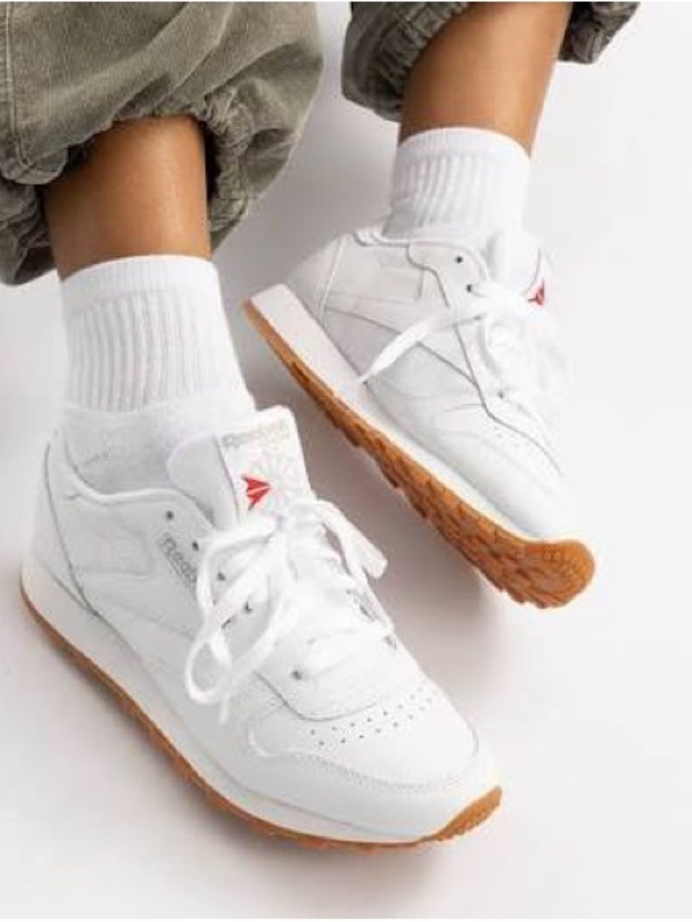 Reebok Cassics women’s White Leather Sneakers with Gum Outsole